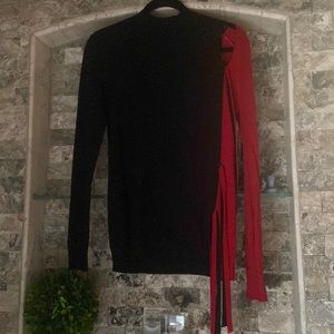 Beautiful Black/Red Alberto Makali sweater. 72%viscose, 28%Nylon. Size M